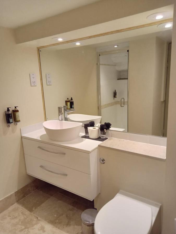 Dorian House Boutique B&B - Free Parking! Bath Esterno foto